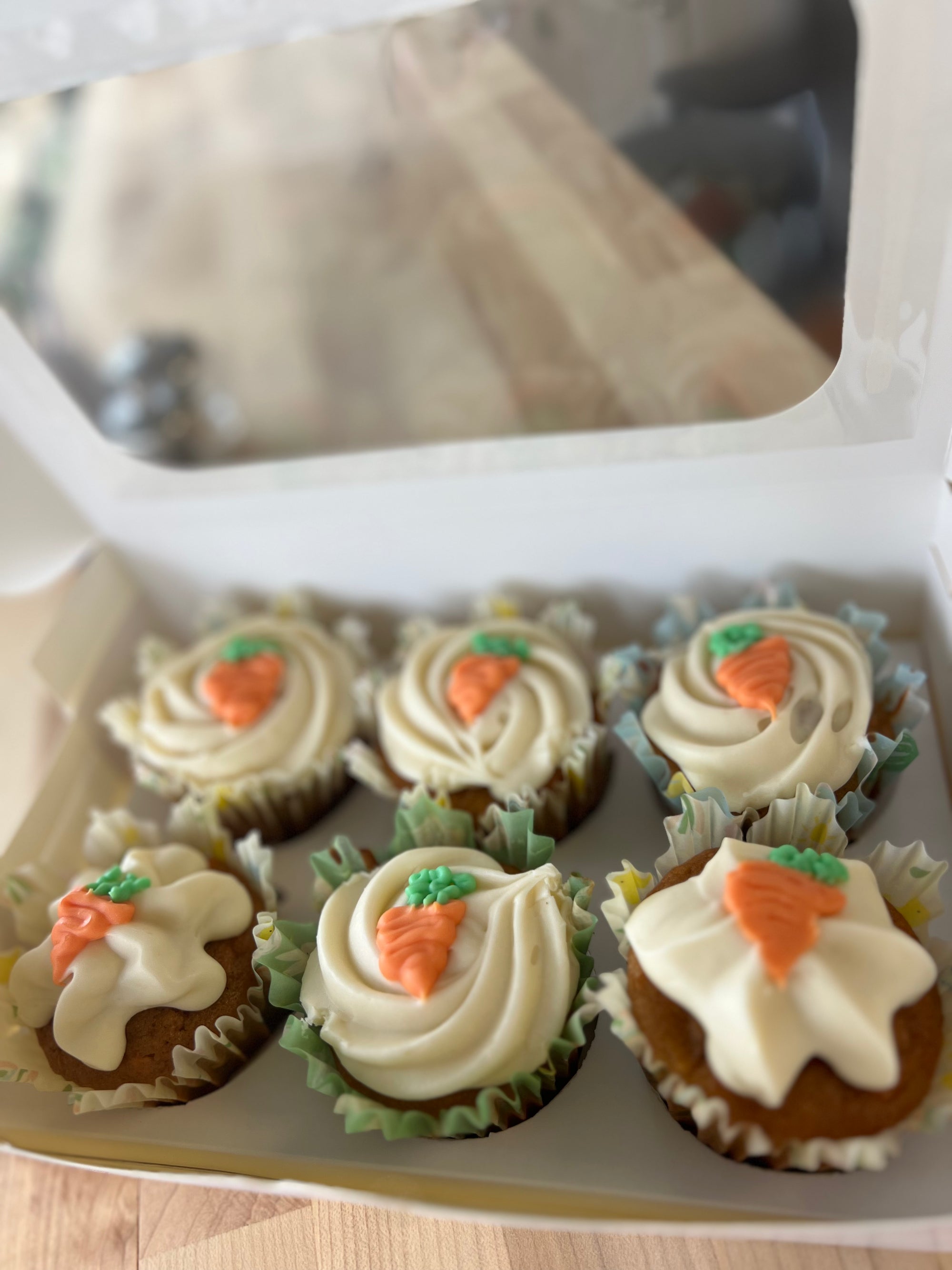 Carrot Cake Muffins Box